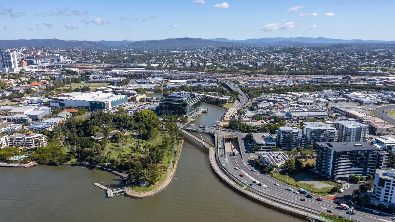 Breakfast Creek Green Bridge Just Needs The Green Light | The Courier Mail