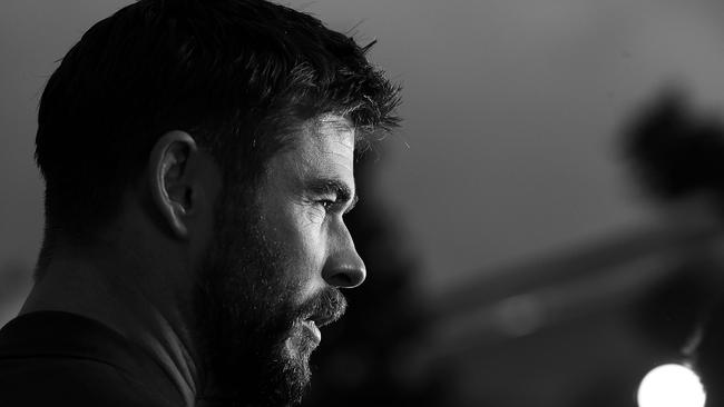 Chris Hemsworth arrives for the Australian Premiere of Thor: Ragnarok on October 13, 2017 in Gold Coast, Australia. (Photo by Lisa Maree Williams/Getty Images)