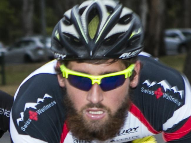 Tom Chapman on his way to winning round one of the CIC Cervelo Super Series at Victoria Park on Thursday night. Picture: Chameleon Photography.