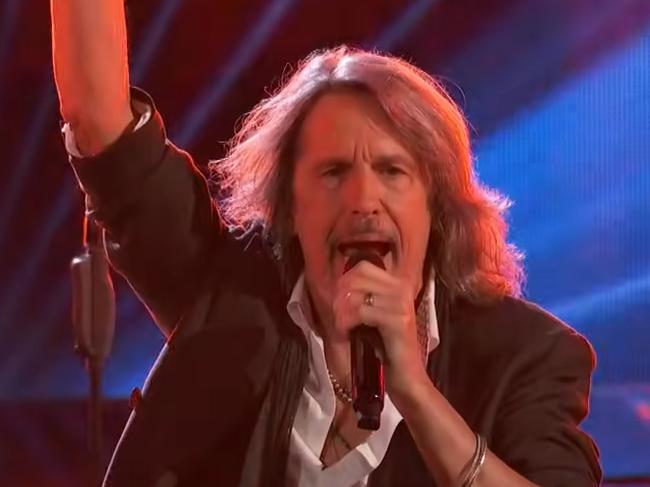 Foreigner lead singer Kelly Hansen reveals departure from band on ‘The Voice’
