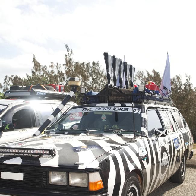 Black with white stripes or White with Black Stripes? Shitbox Rally 15th October, 2022. Picture: Marty Strecker