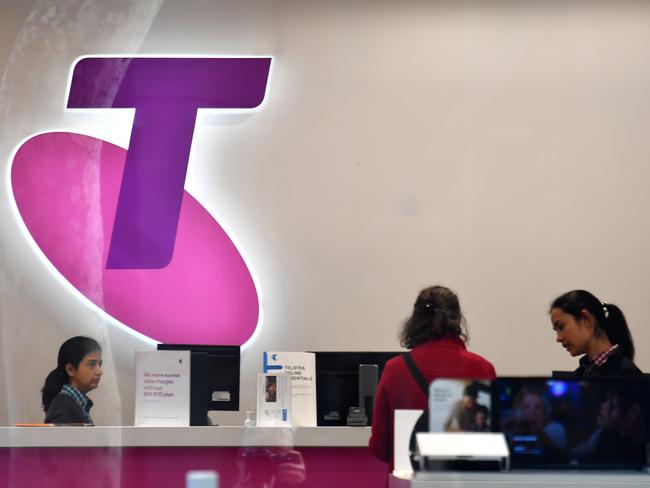 Telstra plans to ditch “lock-in” contracts and kill of excess data fees as part of the overhaul. Picture: AAP