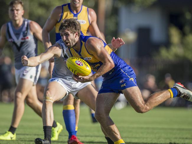 Andrew Gaff had the ball on a string against Port Adelaide. Picture: AAP Images