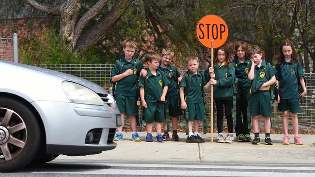 Students outside Montmorency Primary School.