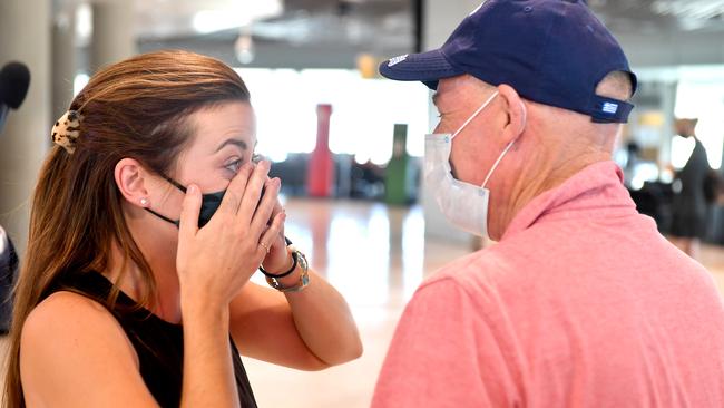 There were emotional scenes at Brisbane Airport this morning. Picture: NCA NewsWire/John Gass