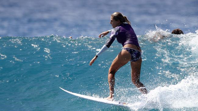 Stephanie Gilmore at Snapper Rocks. Picture: Jerad Williams