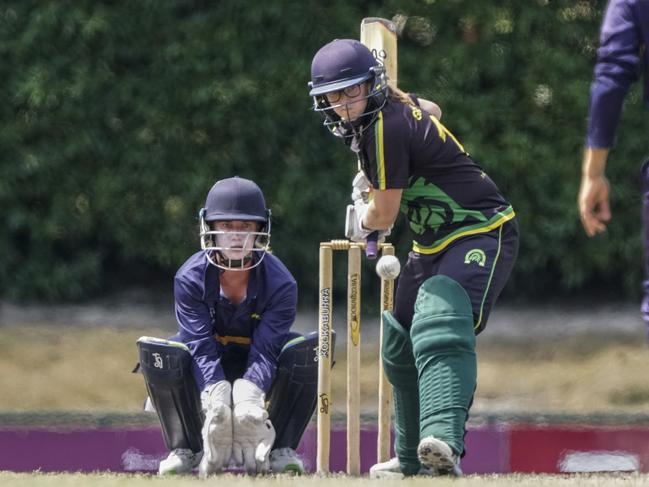 Premier: Zoe Griffiths batting for Box Hill and Ringwood keeper Emma Lynch. Picture: Valeriu Campan