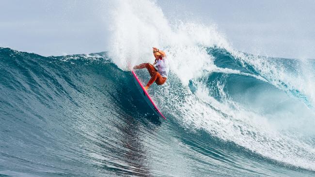 OAHU, HAWAII - FEBRUARY 20: Isabella Nichols of Australia surfs in Heat 1 of the Opening Round at the Hurley Pro Sunset Beach on February 20, 2024 at Oahu, Hawaii. (Photo by Tony Heff/World Surf League)