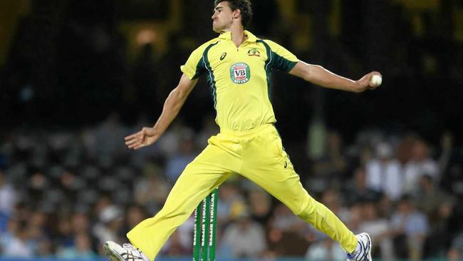 SMASHED: Even Mitchell Starc was hammered by New Zealand's batsmen. He finished with 1-59 from 10 overs. Picture: Mark Kolbe