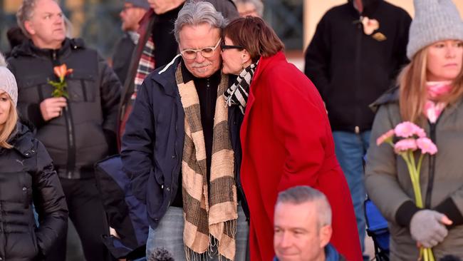 John Ruszczyk and his wife Maryan Heffernan at the beach vigil for Justine Ruszczyk this morning. Picture: AAP IMAGE/Troy Snook