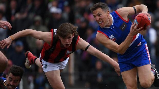 Dual VFL premiership player Steve Dinnell has linked with East Ringwood. Picture: James Ross/AAP