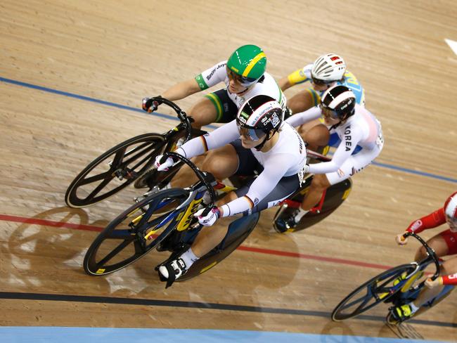 Germany's Kristina Vogel (L) leads Australia's Anna Meares in the Women's Keirin final.