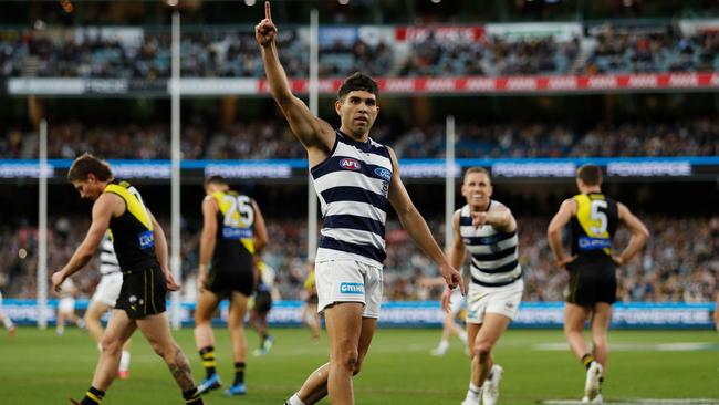 MELBOURNE, AUSTRALIA – JUNE 25: Tyson Stengle of the Cats celebrates a goal during the 2022 AFL Round 15 match between the Geelong Cats and the Richmond Tigers at the Melbourne Cricket Ground on June 25, 2022 in Melbourne, Australia. (Photo by Dylan Burns/AFL Photos via Getty Images)