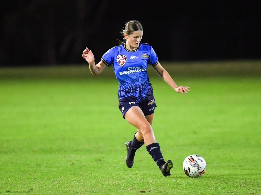 Sienna Williams in action for the South West Queensland Thunder. Picture: Annette’s Action Shots