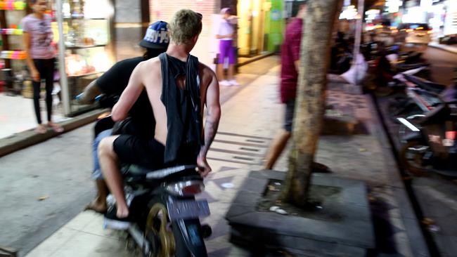 You’d be an idiot to do this in Bali unless you have a motorcycle licence back in Australia (not to mention a helmet).