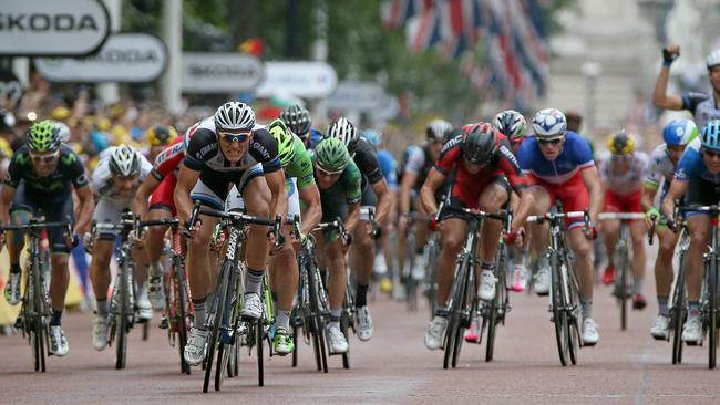 Marcel Kittel wins Stage 3.