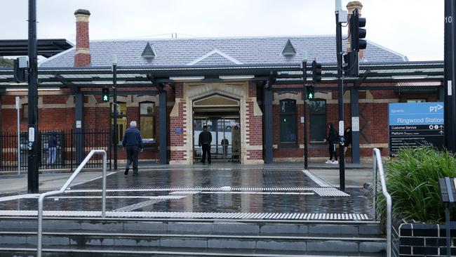 The entrance to Ringwood railway station from Maroondah Highway and the Ringwood Town Square. Picture Norm Oorloff