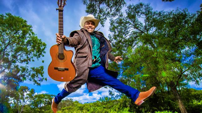 Footy legend Sam Thaiday in country music gear to promote the upcoming Queensland Music Trails festival. Picture: Nigel Hallett