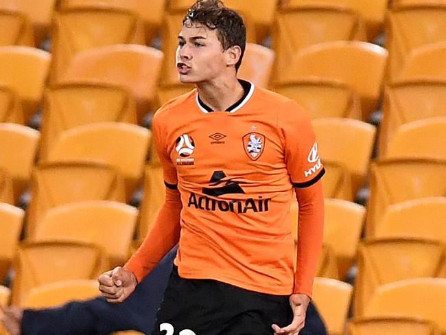 BRISBANE, AUSTRALIA - APRIL 20: Zachary Duncan of the Roar celebrates scoring a goal during the round 26 A-League match between the Brisbane Roar and the Newcastle Jets at Suncorp Stadium on April 20, 2019 in Brisbane, Australia. (Photo by Bradley Kanaris/Getty Images)