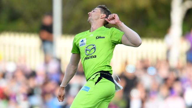 Daniel Sams has set a new record for the most wickets in a BBL season.