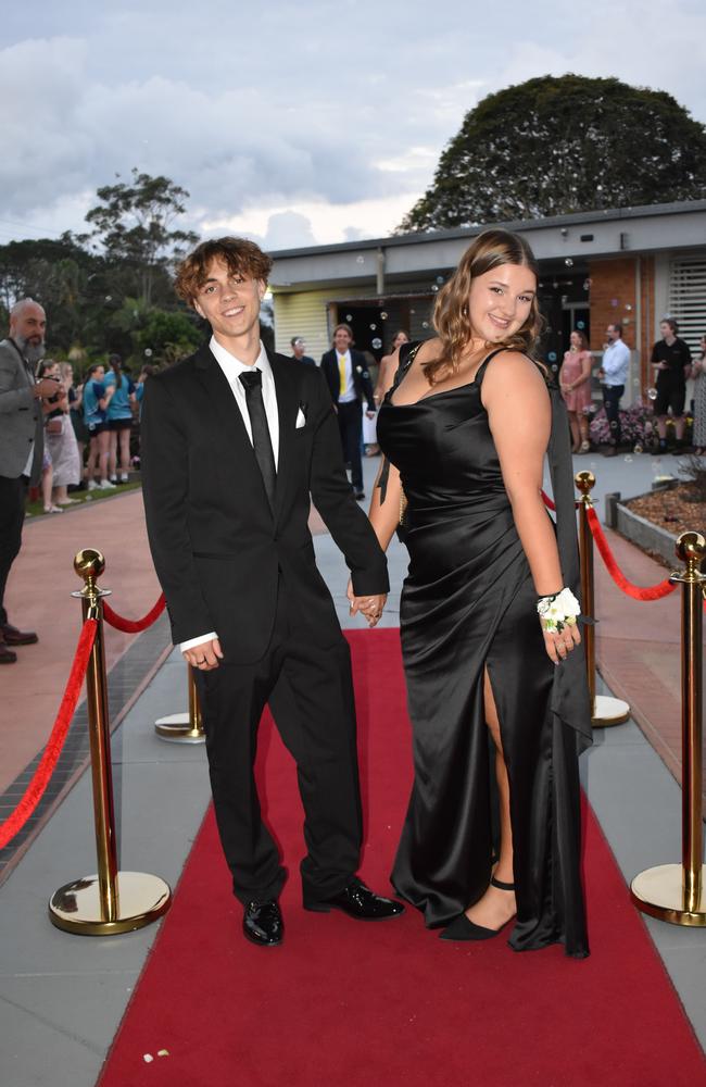 Students arrive at Noosa District State High School formal