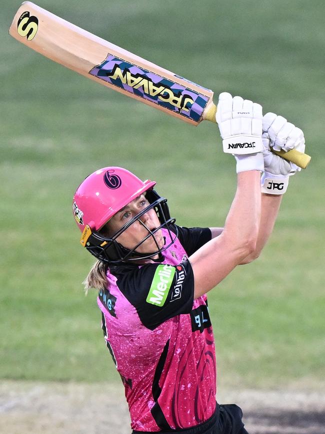 Ellyse Perry of the Sixers. Picture: Steve Bell/Getty Images