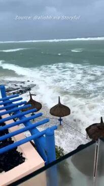 Storm waves surge up Mauritius Beach as Tropical Cyclone Freddy approaches