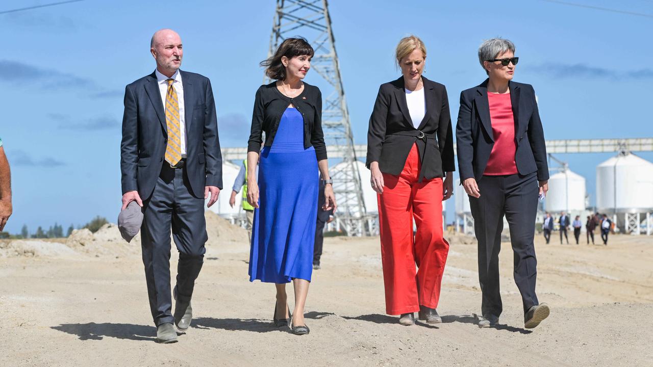 Australian Naval Infrastructure boss Andrew Seaton, Deputy Premier Susan Close, Finance Minister Katy Gallagher and Foreign Affairs Minister Penny Wong