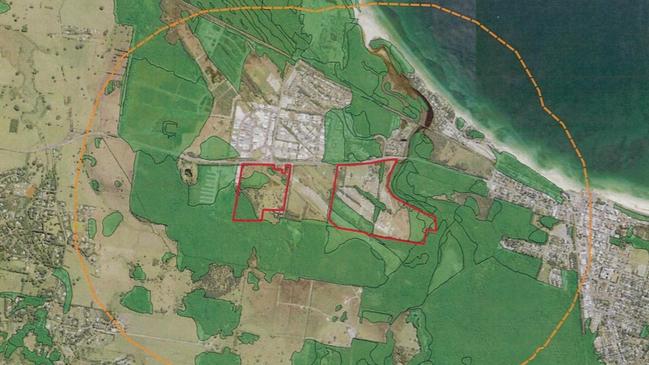 The properties (in red) which relate to the Site R &amp; D development application for a residential subdivision in the West Byron Urban Release Area along Ewingsdale Road, close to the Byron Bay township (right).