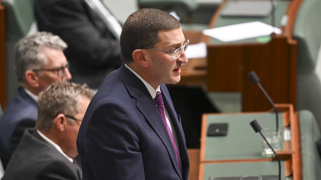 Liberal MP Julian Leeser pushed to suspend standing orders and bring on a vote over his private member’s bill. Picture: NCA NewsWire / Martin Ollman