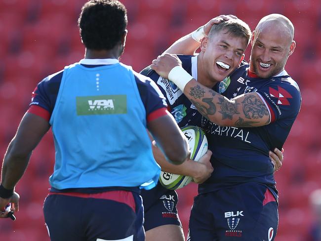 Tom Pincus celebrates with Bill Meakes during their victory against Western Force.