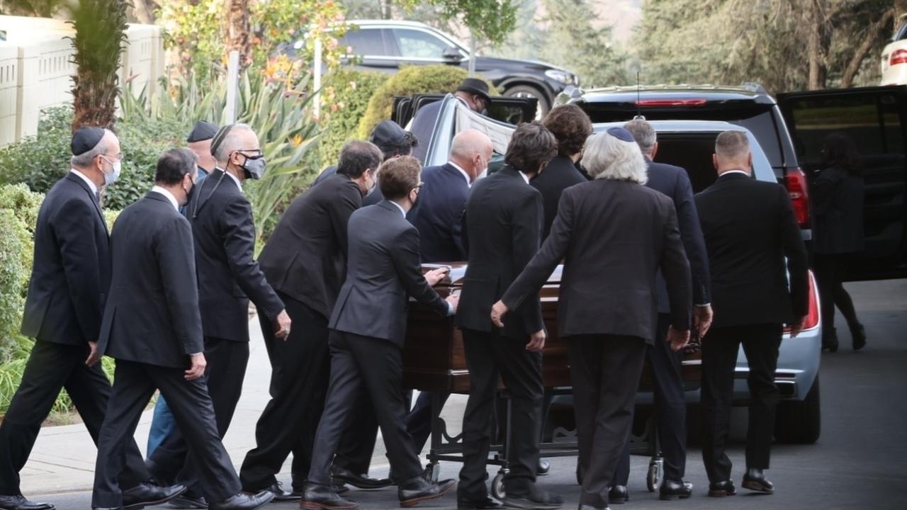 Pallbearers included John Mayer, Judd Apatow, Ted Sarandos, Steve Hale, Dave Coulier and John Stamos. Picture: WCP / BACKGRID