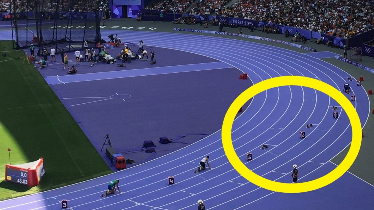 Empty lanes in the men's 400m repechage.