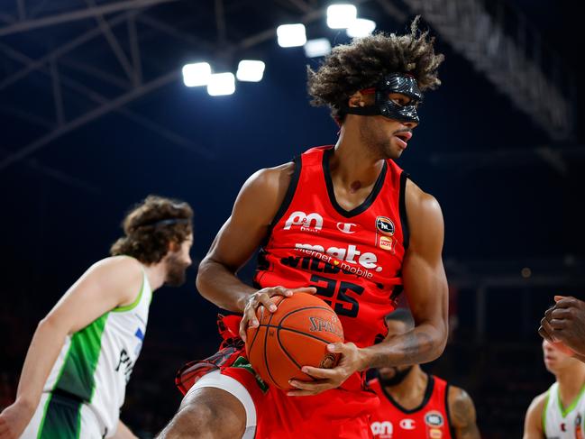 PERTH, AUSTRALIA - FEBRUARY 11: Keanu Pinder of the Wildcats grabs the rebound ball during the NBL Seeding Qualifier match between Perth Wildcats and South East Melbourne Phoenix at Perth High Performance Centre, on February 11, 2025, in Perth, Australia. (Photo by James Worsfold/Getty Images)