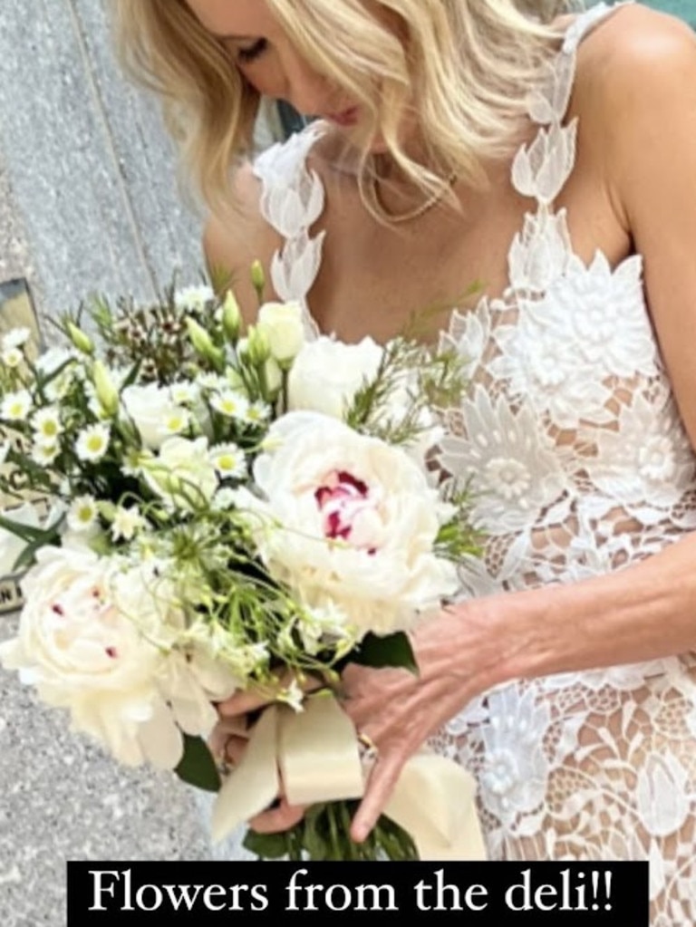 It was a last-minute trip to the deli for her all-white bouquet. Picture: Instagram.