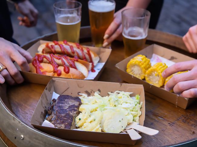 EAT STREET + ANZAC DAY 2023 - The Rocks - The Argyle - Big Breakfast, photo - Anna Kucera