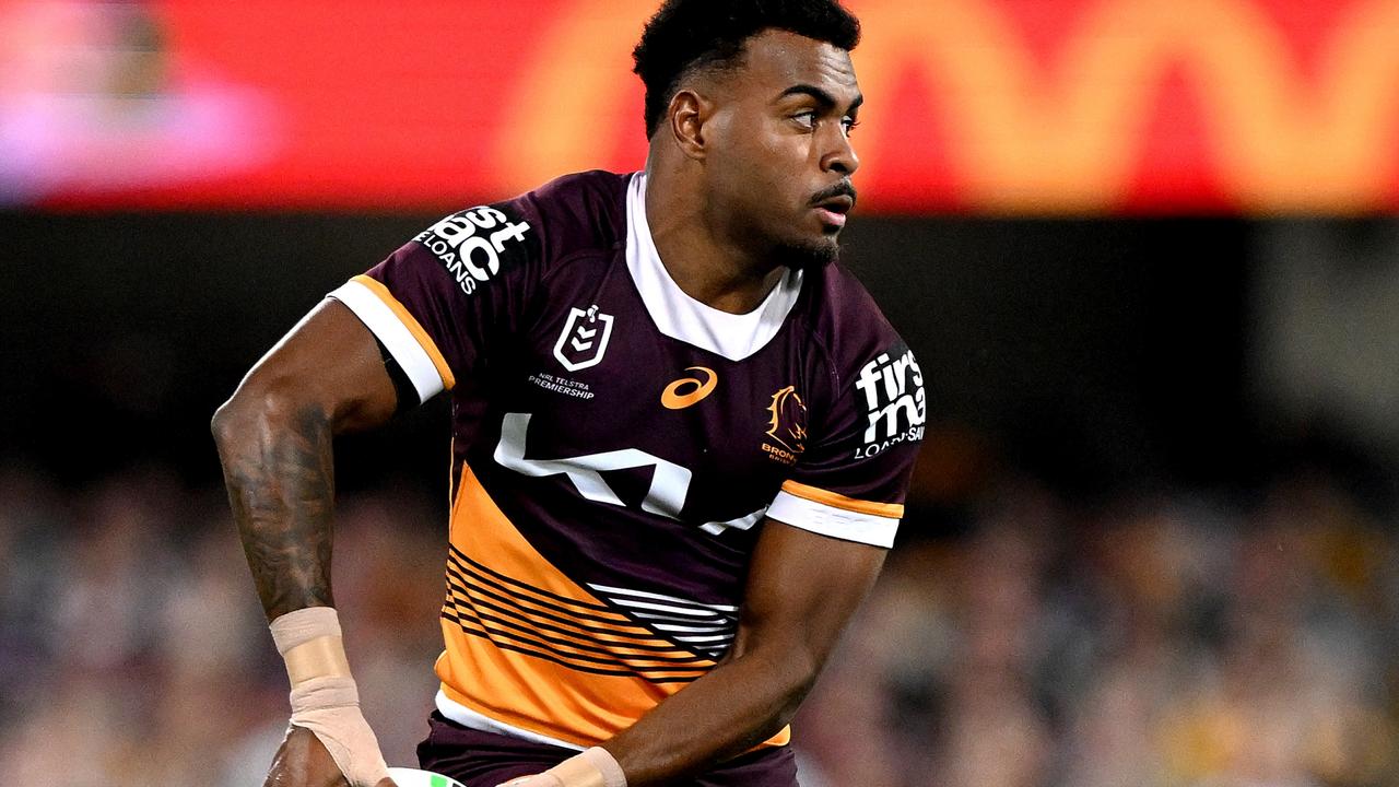 Rumour Mill: Former Leeds star agrees explosive switch; Brisbane Broncos  speedster heading to Super League; axe falls on ex-Rhinos coach