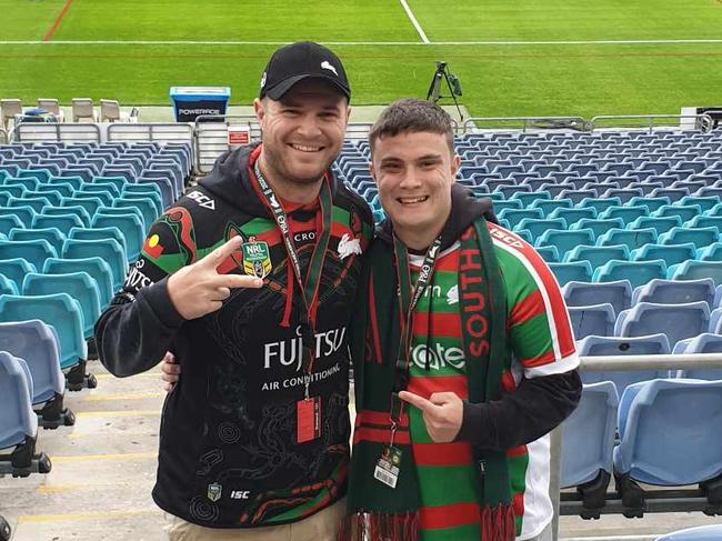 Zac Wheeler (right) with brother Damian.