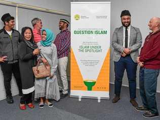 Fawad Ahmed, Henny Hunter, Fitra Hidayat, Rod Medew, Sheeraz Sirajur Raheen, Imam Wadood  Janud and Dave Quaile at the Muslims Down Under event. Picture: Brian Cassidy