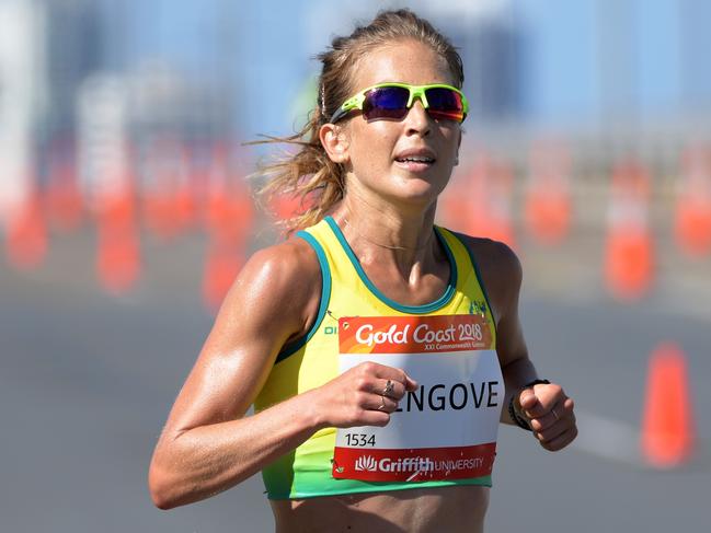 Jessica Trengove of Australia during the Women's Marathon Final during the XXI Commonwealth Games on the Gold Coast, Australia, Sunday, April 15, 2018. (AAP Image/Tracey Nearmy) NO ARCHIVING, EDITORIAL USE ONLY