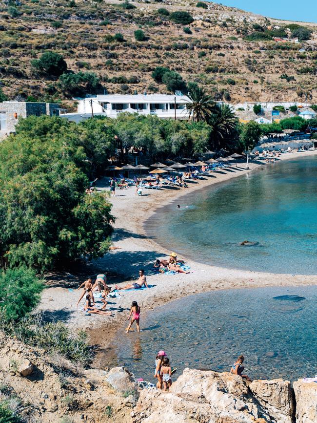 One of the island’s tempting beaches. Photography: Thomas Gravanis.