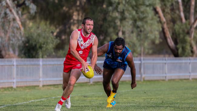 Abe Ankers playing for Federal in the 2023 CAFL season. Picture: Charlie Lowson / AFLNT Media