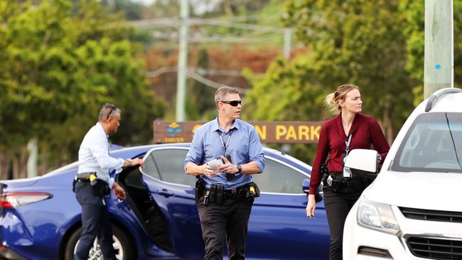 Detectives on the scene at Browns Plains. Picture: Nigel Hallett