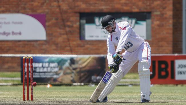 Mordialloc batter Nithiyananthan Mahendrakumar. Picture: Valeriu Campan