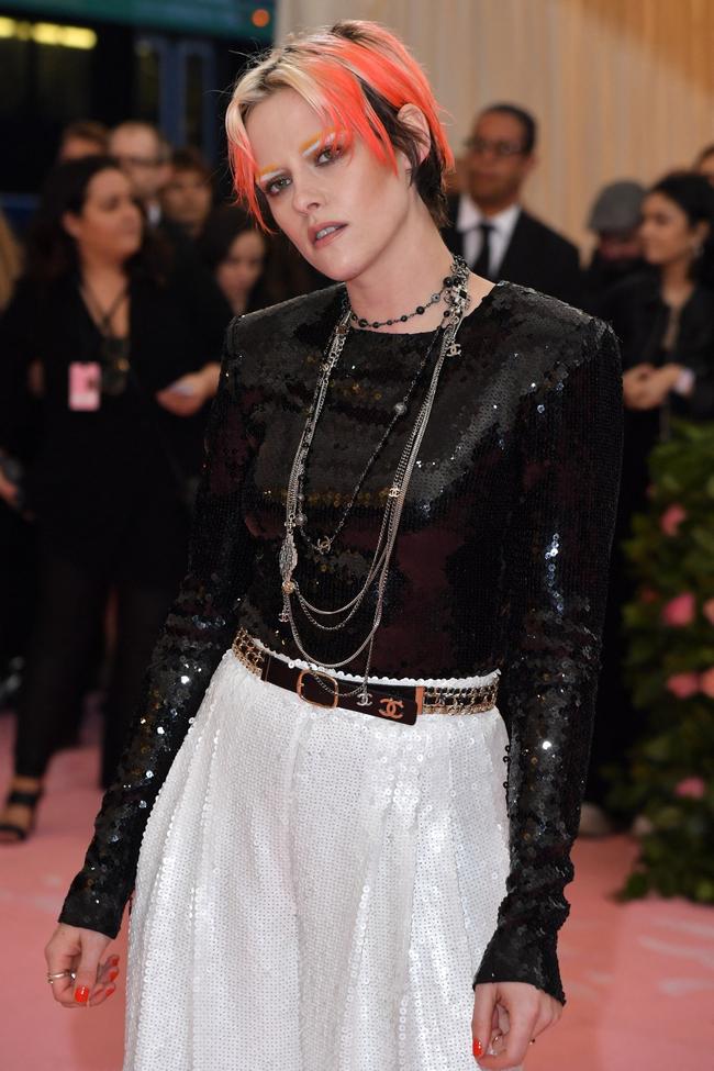 Kristen Stewart attends the 2019 Met Gala.