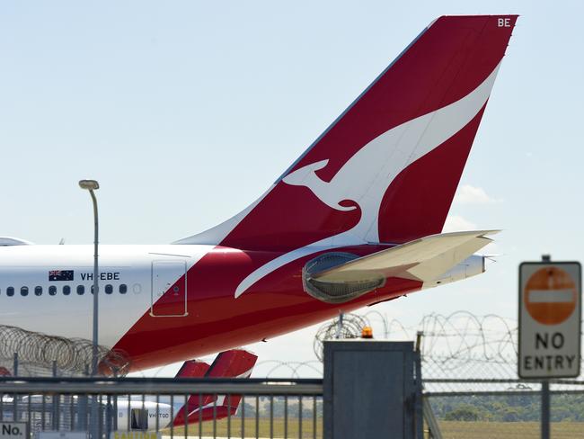 Qantas says the sale will help Australians plan their next getaway and explore their own backyard. Picture: NCA NewsWire / Andrew Henshaw