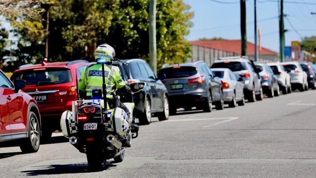 Heavy traffic as parents scramble to pic up their children from St Thomas More College at Sunnybank. Picture; NCA NewsWire / Sarah Marshall