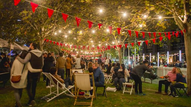 The River Graze will transform the banks of the Yarra from Fed Square to Crown Riverwalk.