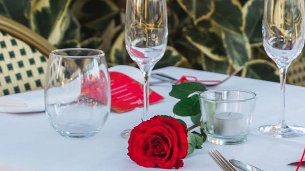 Upgrade your V Day with The Collective Palm Beach’s surprise gift option.