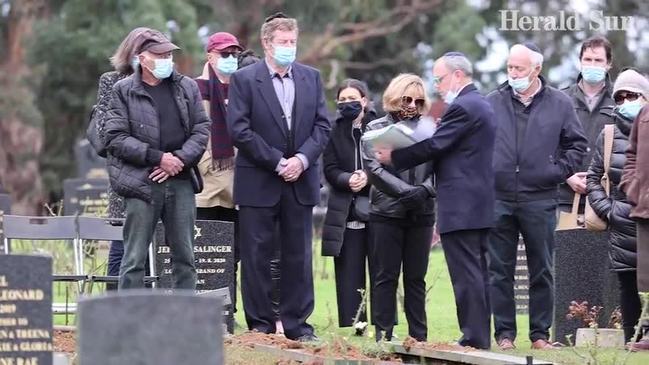 Geoffrey Edelsten farewelled at private funeral